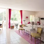 La Marmoire Hotel 3*