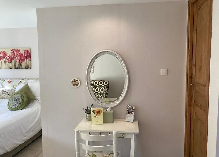 La Marmoire Hotel 3*